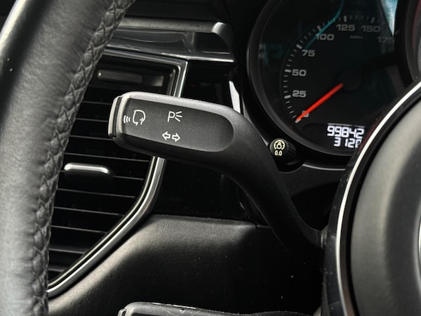 Used Porsche Macan for sale - 76122311: Photo 35