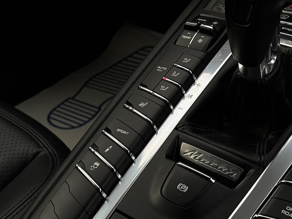 Used Porsche Macan for sale - 76122311: Photo 63