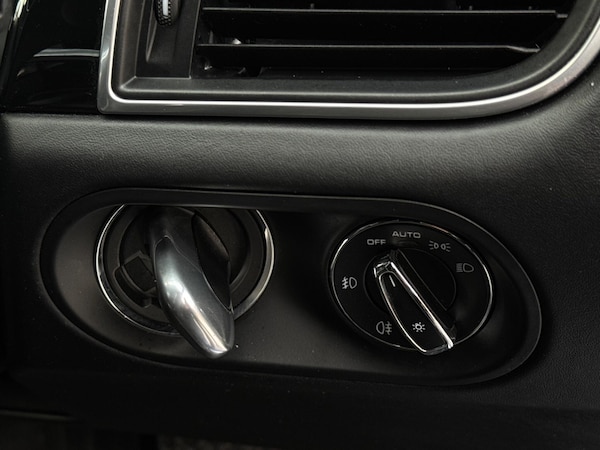 Used Porsche Macan for sale - 76122311: Photo 74