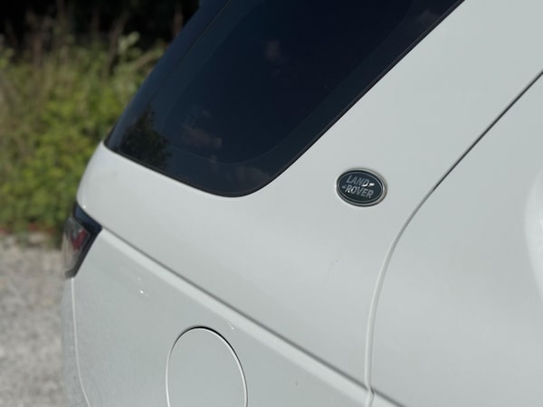 Used Land Rover Discovery Sport 2015 for sale - 74521546: Photo 17