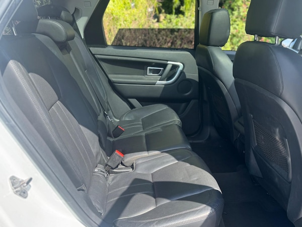 Used Land Rover Discovery Sport 2015 for sale - 74521546: Photo 20