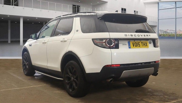 Used Land Rover Discovery Sport 2015 for sale - 74521546: Photo 3