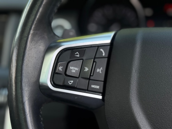 Used Land Rover Discovery Sport 2015 for sale - 74521546: Photo 46