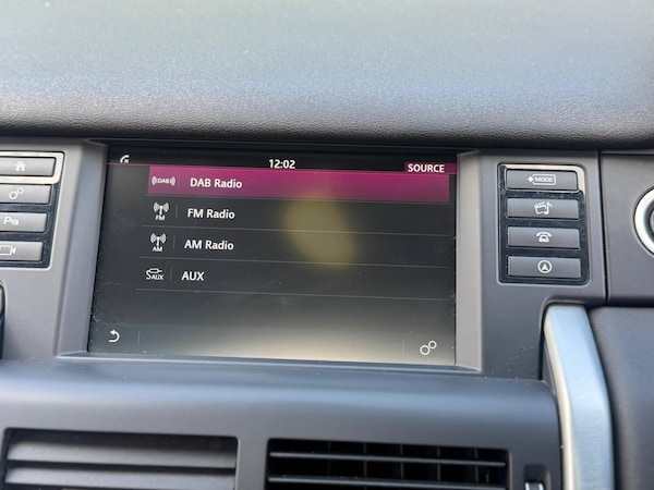 Used Land Rover Discovery Sport 2015 for sale - 74521546: Photo 51