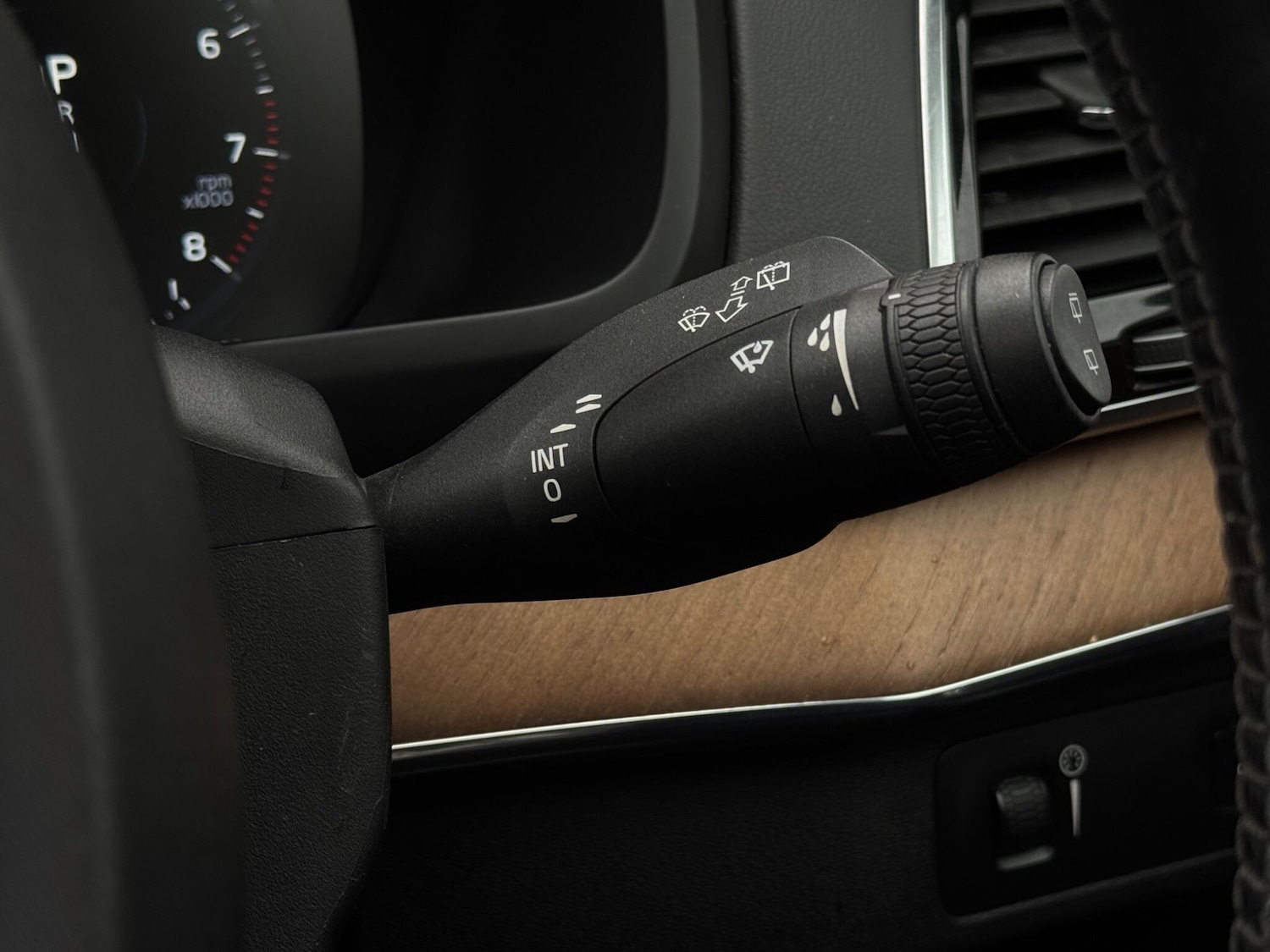 Used Volvo XC90 2015 for sale - 76377749: Photo 39