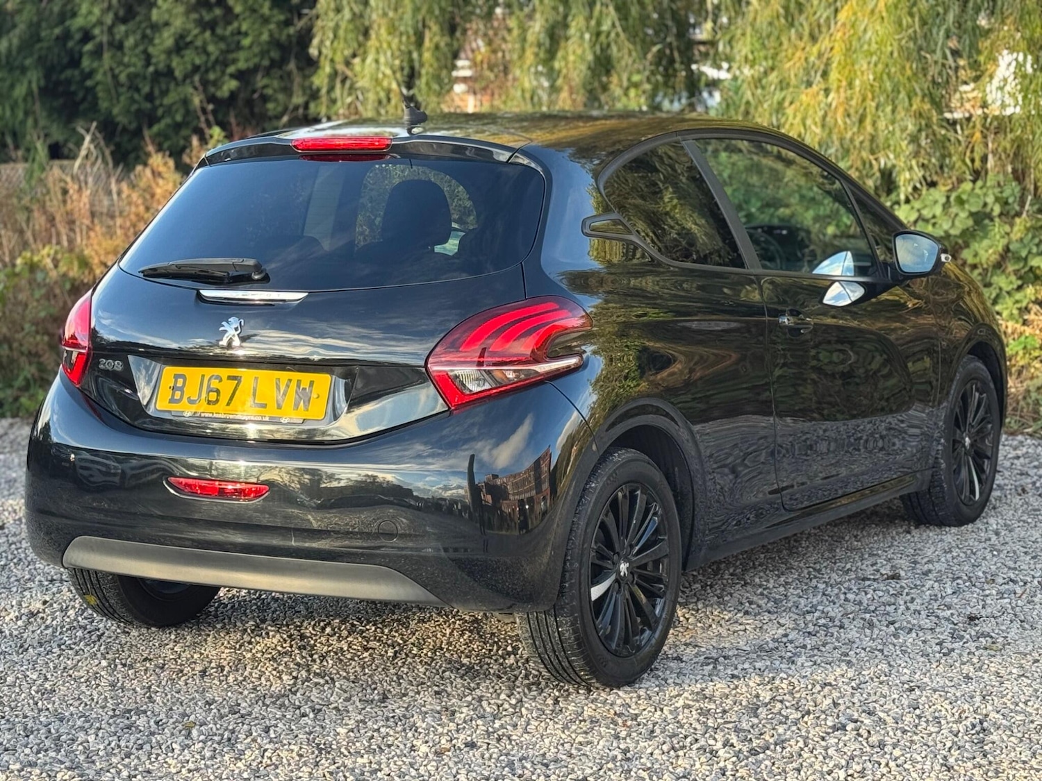 Used Peugeot 208 2017 for sale - 76239785: Photo 10