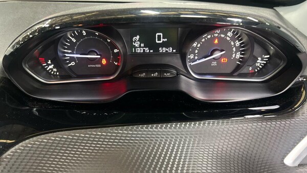 Used Peugeot 208 2017 for sale - 76239785: Photo 10