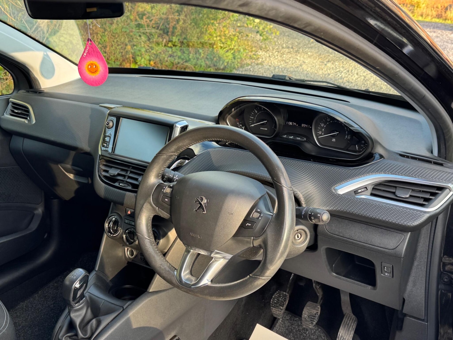 Used Peugeot 208 2017 for sale - 76239785: Photo 14