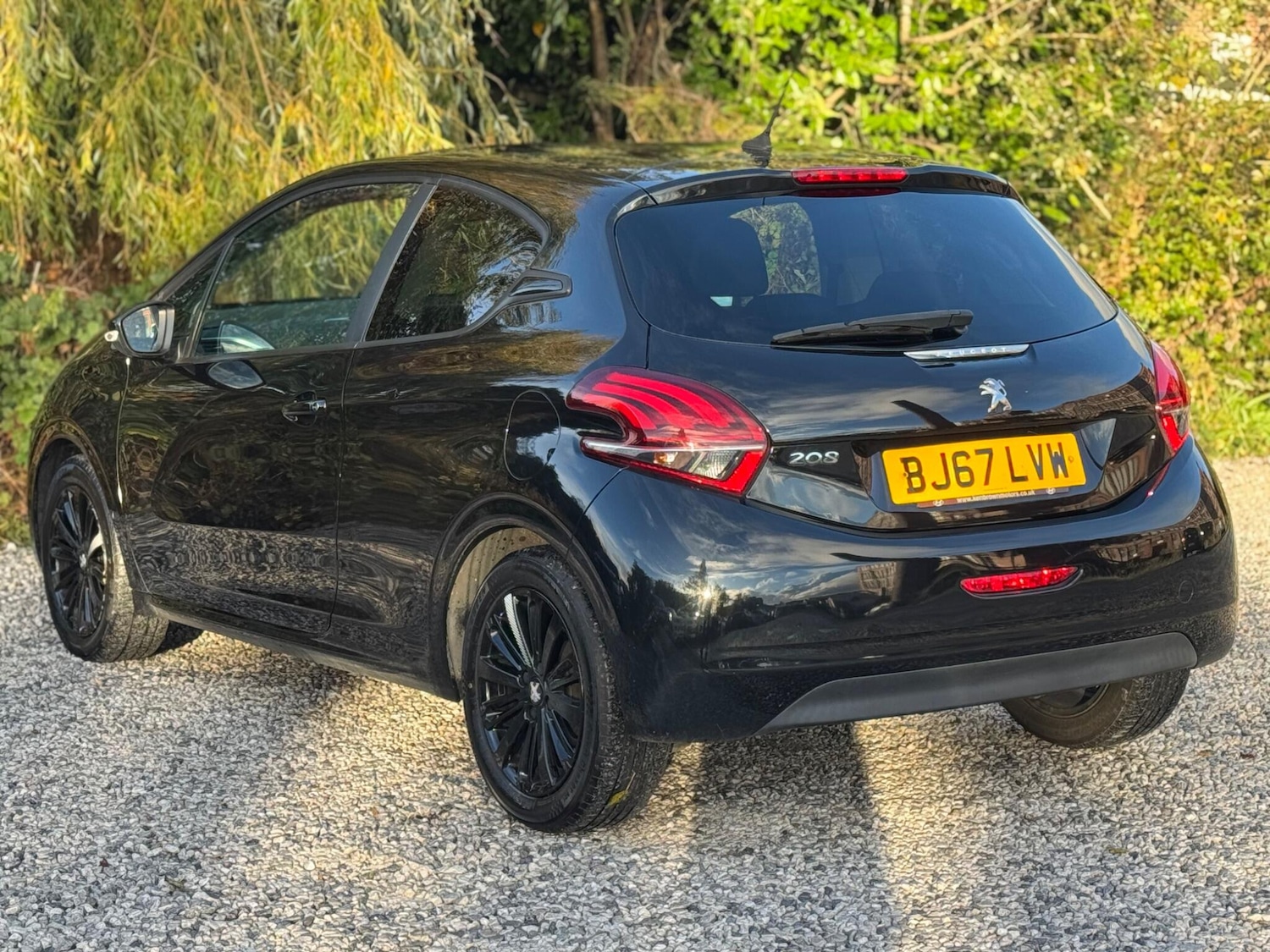 Used Peugeot 208 2017 for sale - 76239785: Photo 7