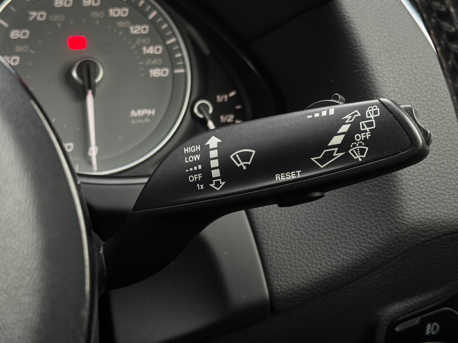 Used Audi SQ5 2014 for sale - 76584761: Photo 41