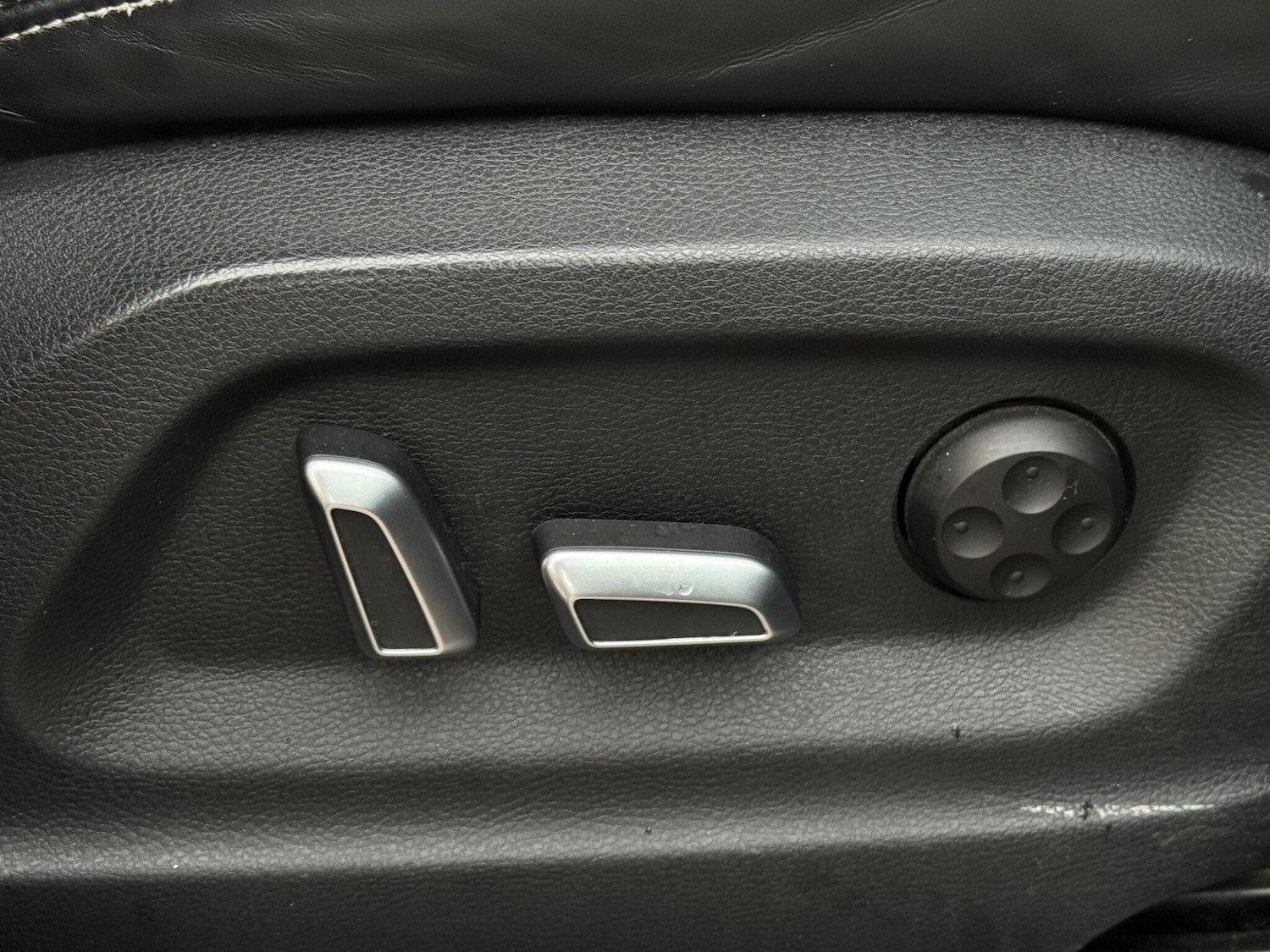 Used Audi SQ5 2014 for sale - 76584761: Photo 70