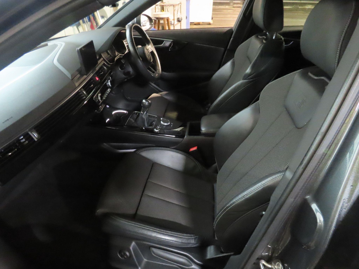 Used Audi A4 2017 for sale - 77020927: Photo 10