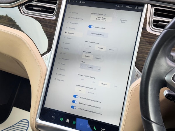 Used Tesla Model S 2016 for sale - 76158811: Photo 43