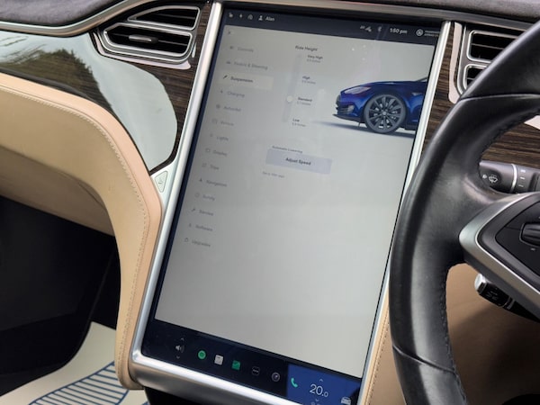 Used Tesla Model S 2016 for sale - 76158811: Photo 45