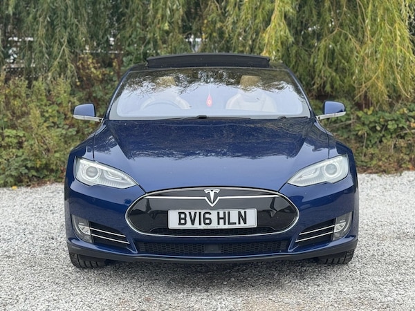 Used Tesla Model S 2016 for sale - 76158811: Photo 5