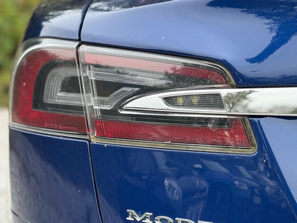 Used Tesla Model S 2016 for sale - 76158811: Photo 64