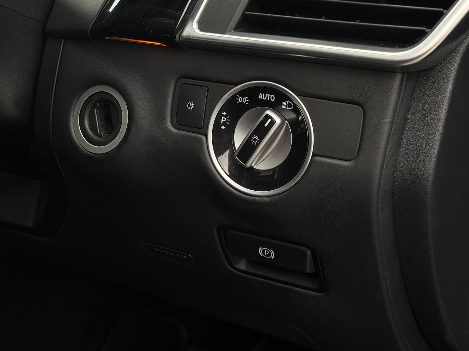 Used Mercedes-Benz M Class 2013 for sale - 76423246: Photo 70