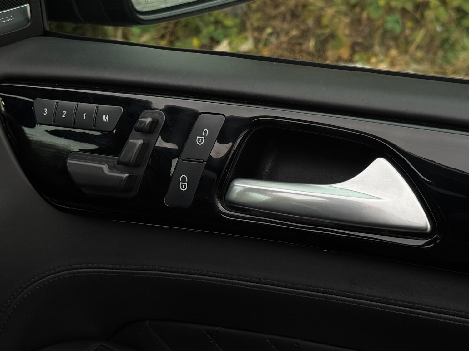 Used Mercedes-Benz M Class 2013 for sale - 76423246: Photo 72