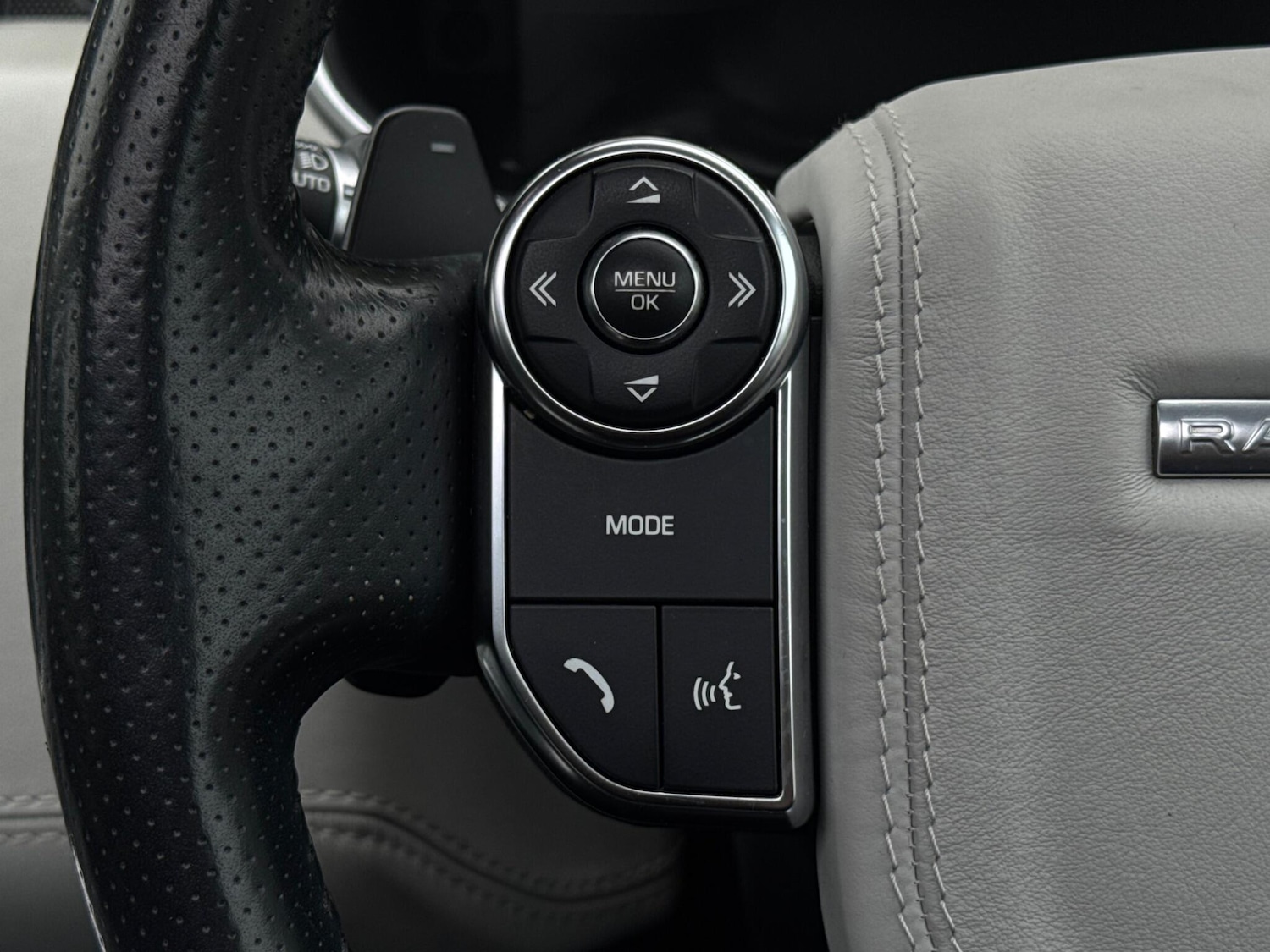 Used Land Rover Range Rover Sport 2015 for sale - 76084292: Photo 33