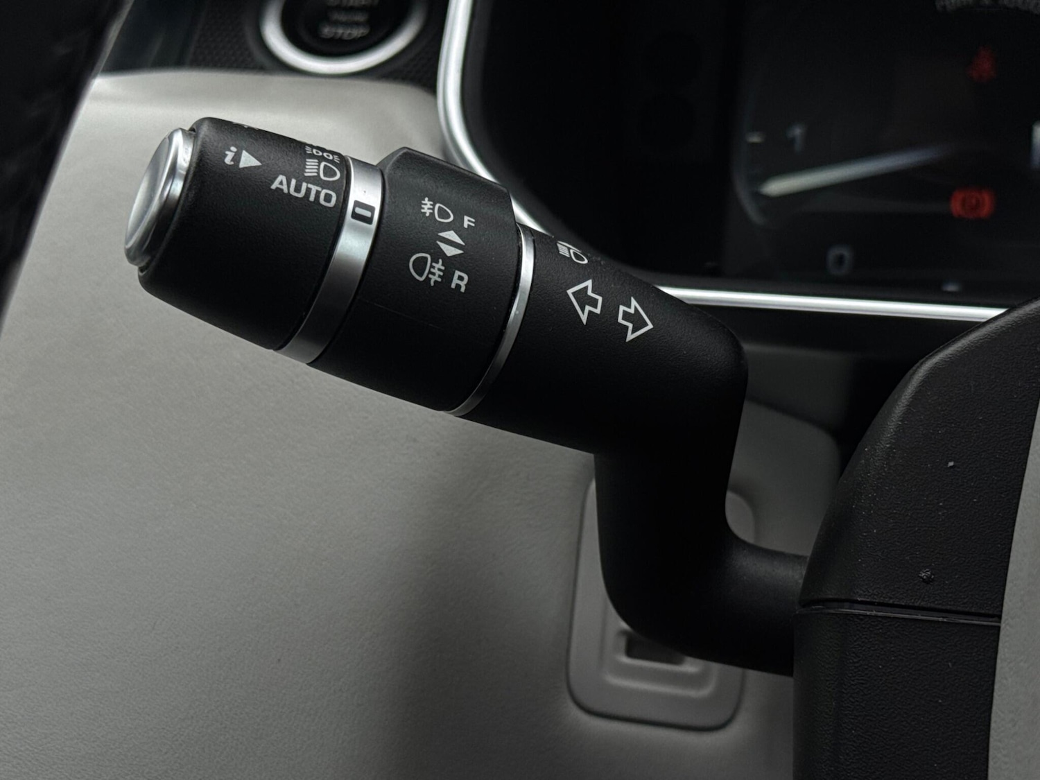 Used Land Rover Range Rover Sport 2015 for sale - 76084292: Photo 35