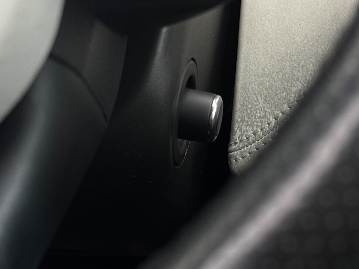 Used Land Rover Range Rover Sport 2015 for sale - 76084292: Photo 41