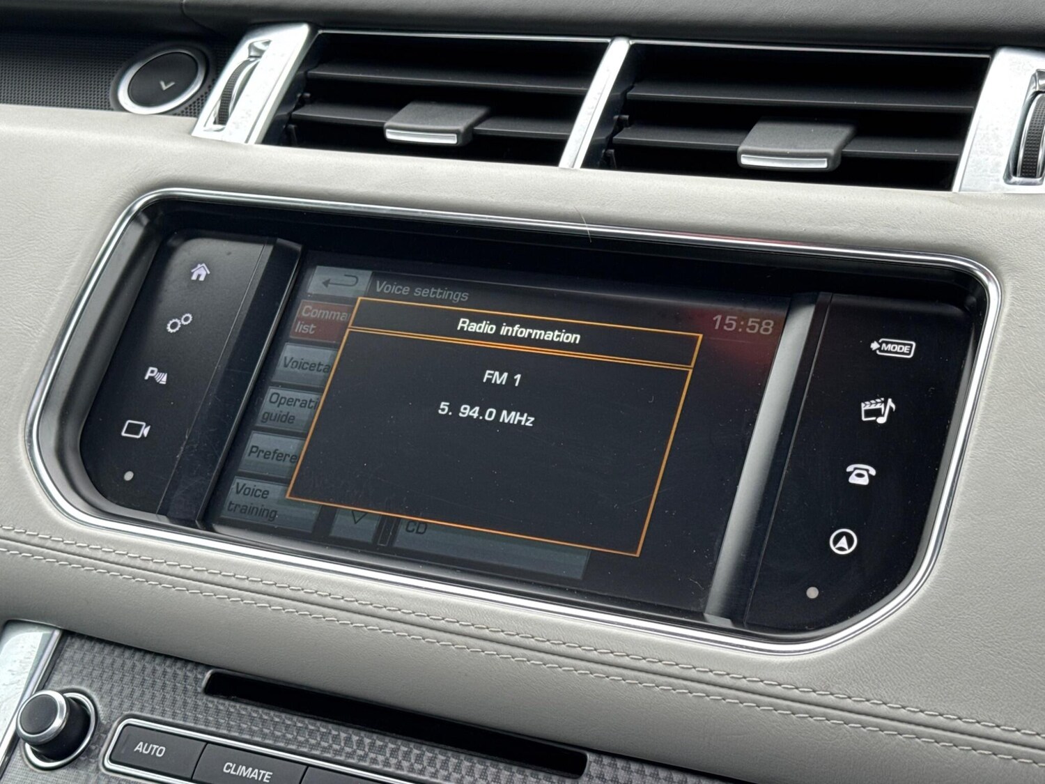 Used Land Rover Range Rover Sport 2015 for sale - 76084292: Photo 46