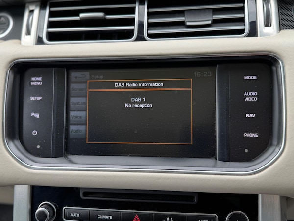 Used Land Rover Range Rover 2015 for sale - 75377734: Photo 58