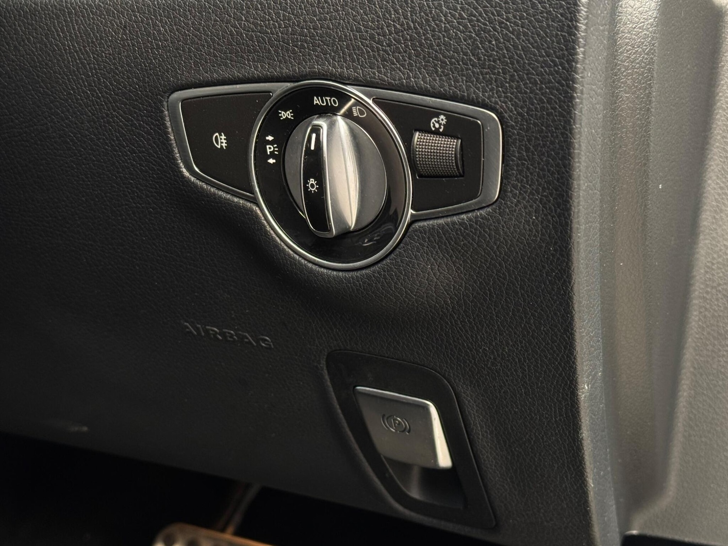 Used Mercedes-Benz E Class 2018 for sale - 76823621: Photo 62