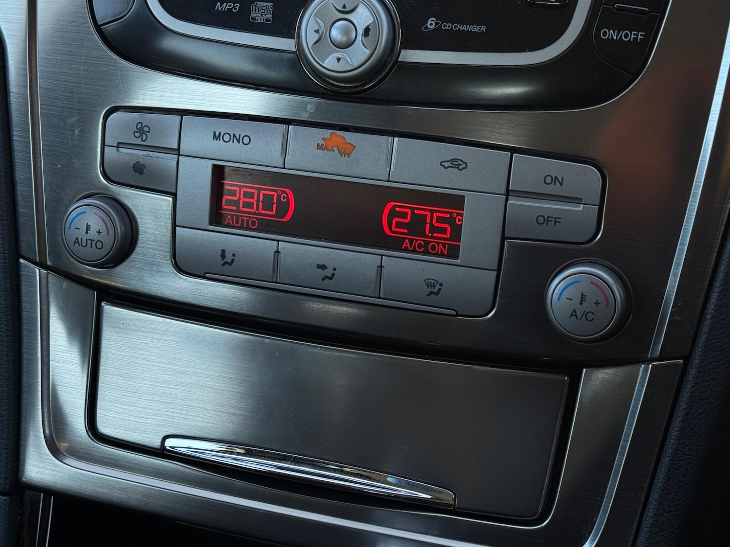 Used Ford Mondeo 2008 for sale - 76667054: Photo 41