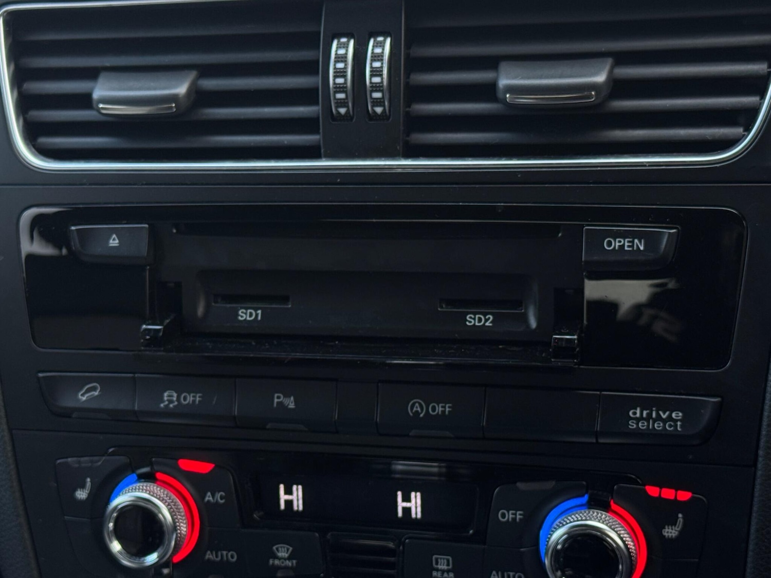 Used Audi SQ5 2015 for sale - 77377323: Photo 47