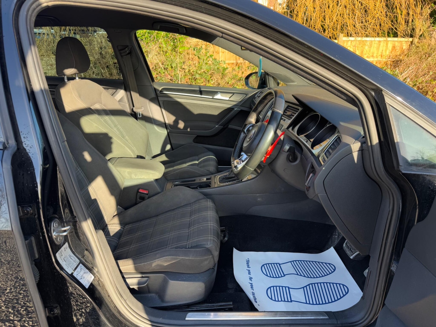 Used Volkswagen Golf 2015 for sale - 77120672: Photo 23