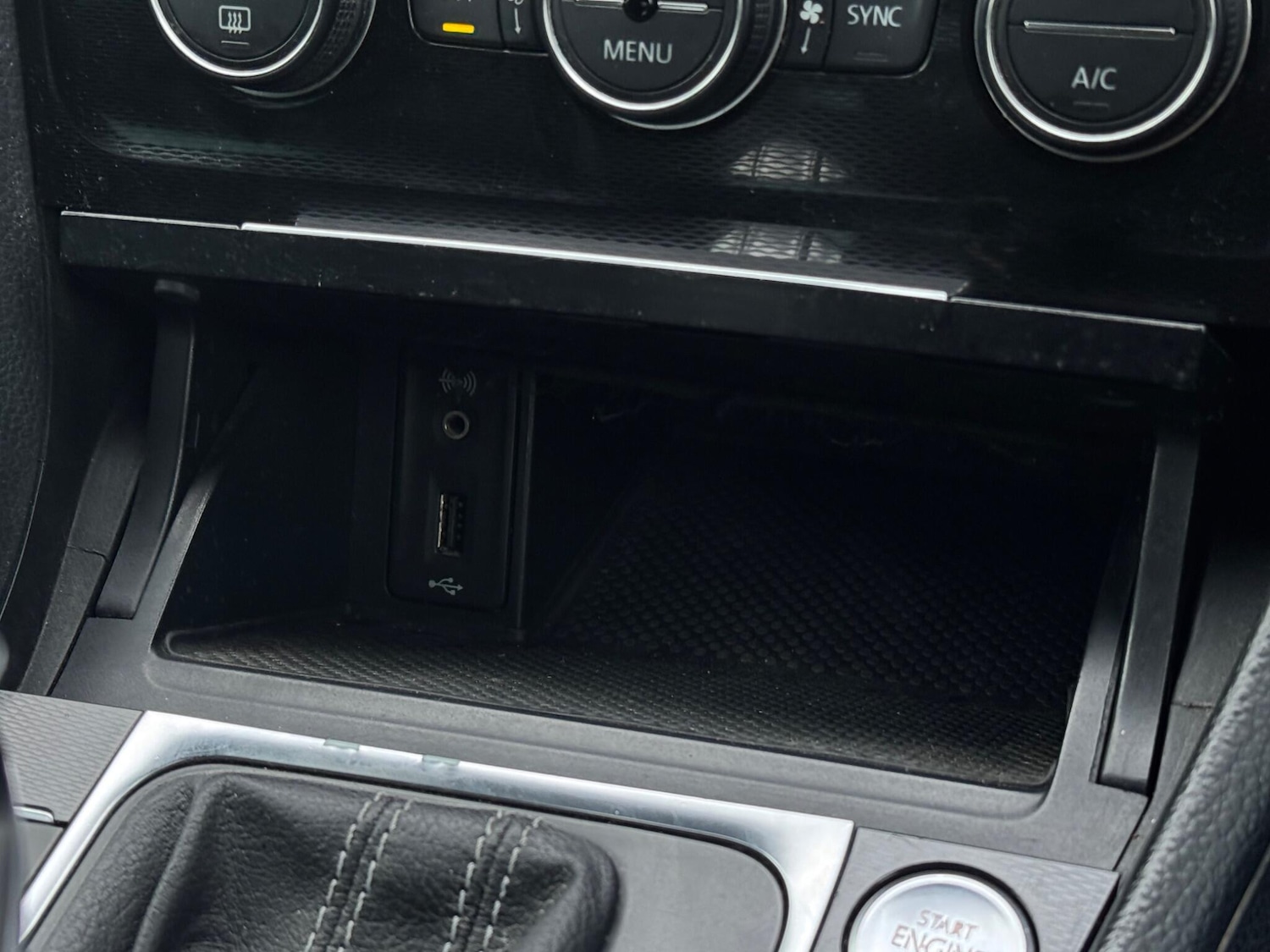 Used Volkswagen Golf 2015 for sale - 77120672: Photo 59