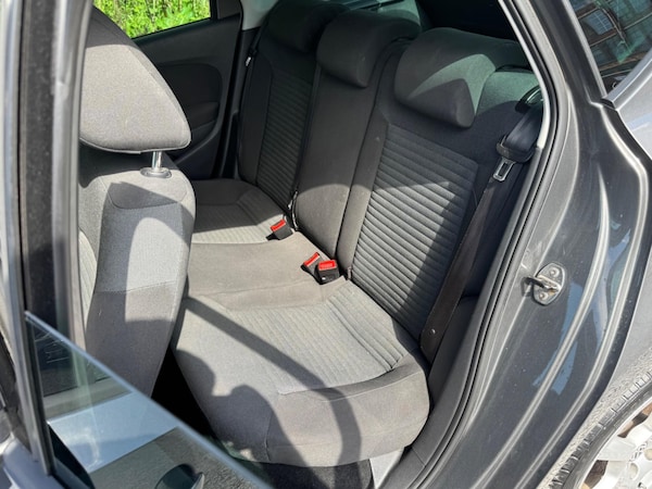 Used Volkswagen Polo 2011 for sale - 74271473: Photo 21