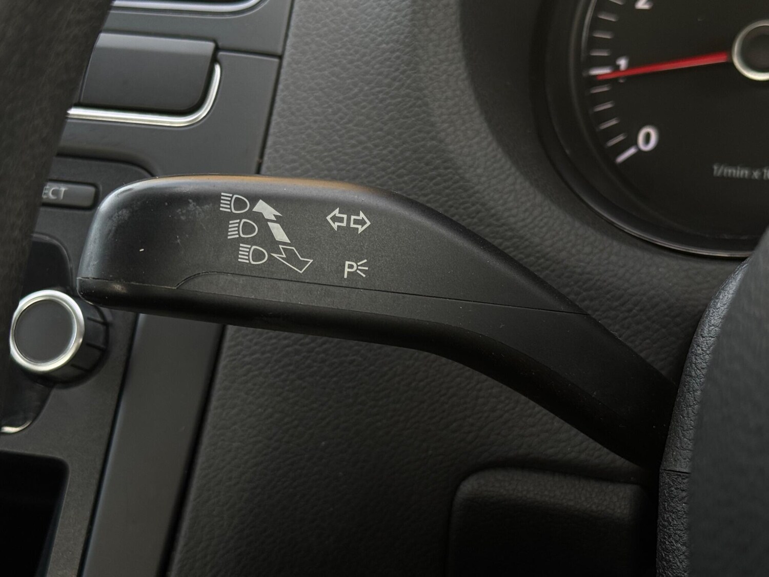 Used Volkswagen Polo 2010 for sale - 76432988: Photo 33