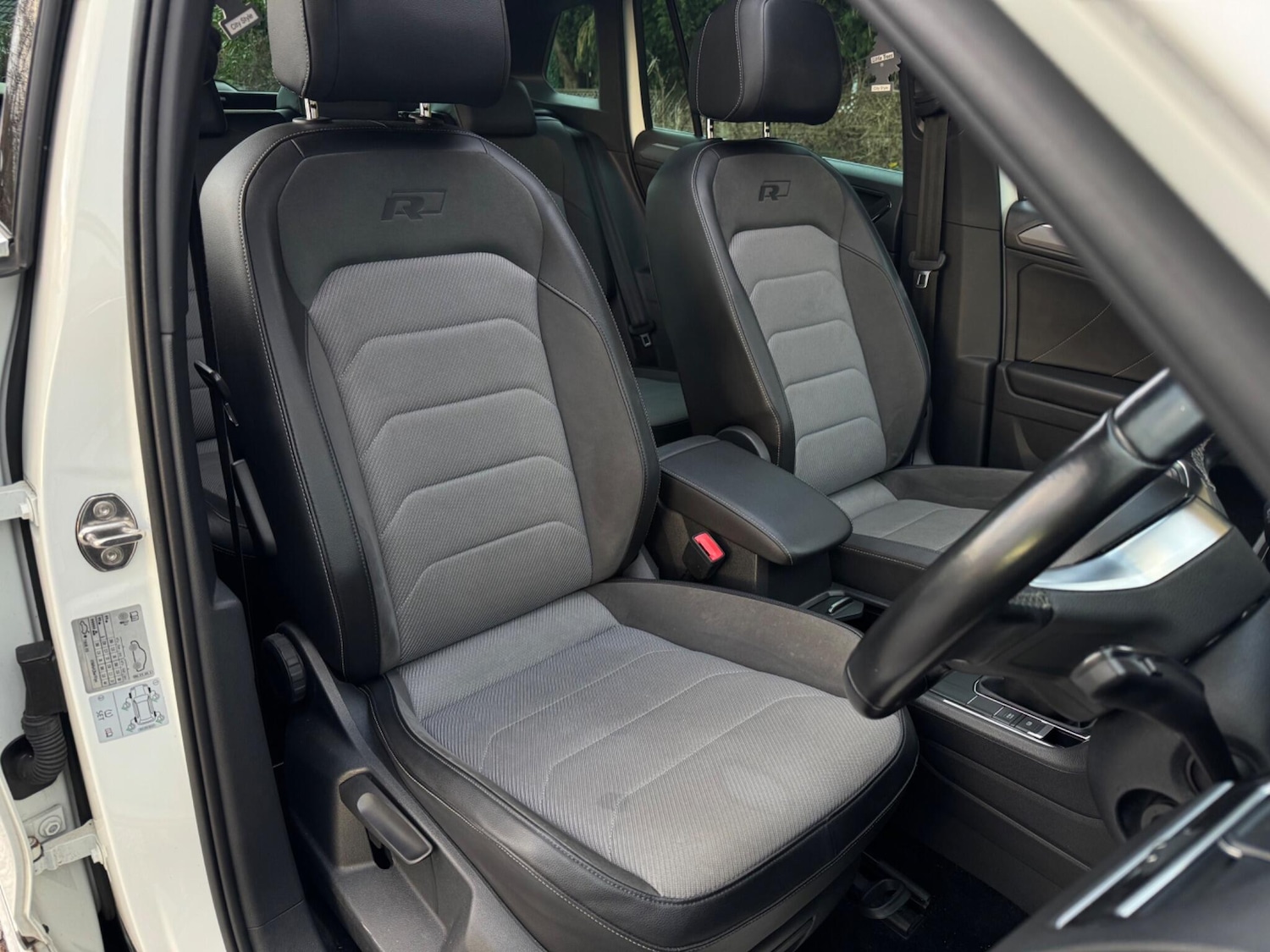 Used Volkswagen Tiguan for sale - 76855670: Photo 25