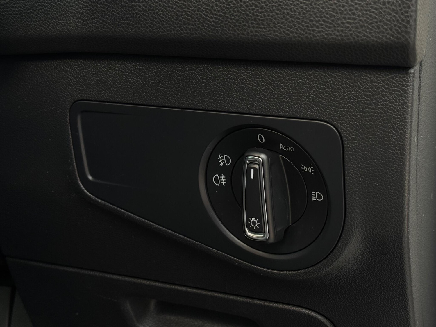 Used Volkswagen Tiguan for sale - 76855670: Photo 39