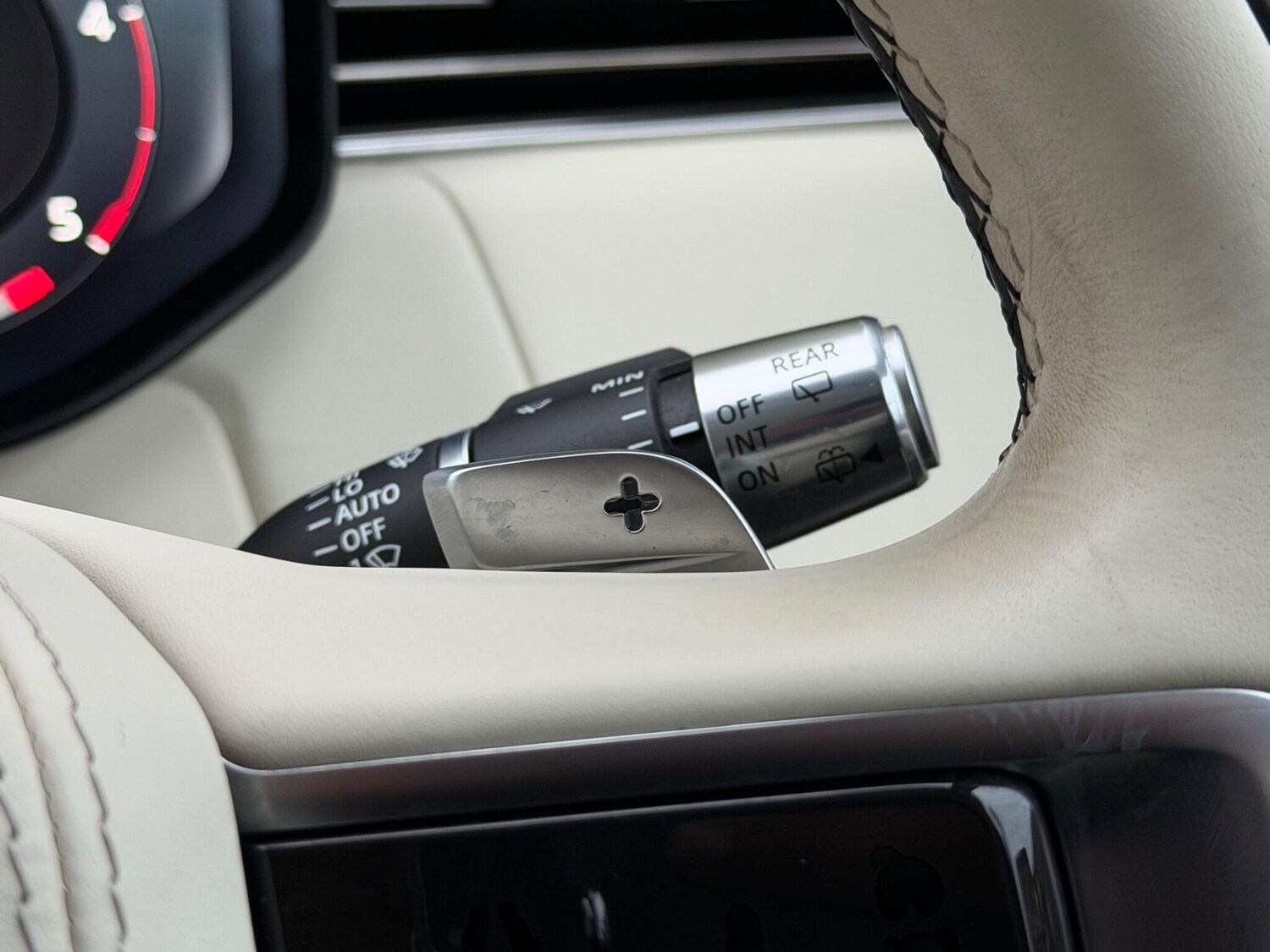 Used Land Rover Range Rover for sale - 75350862: Photo 32