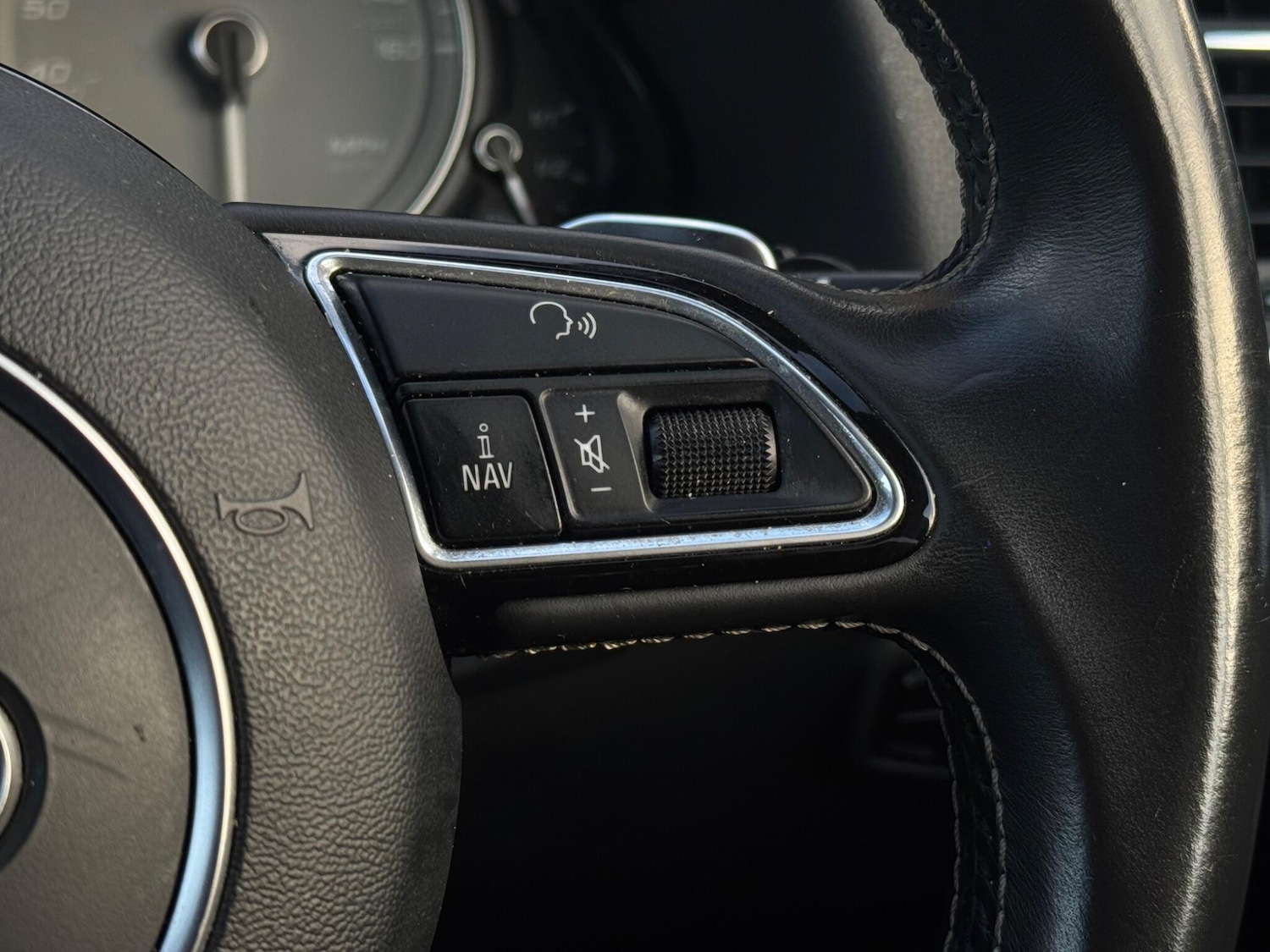 Used Audi SQ5 2016 for sale - 76886388: Photo 34