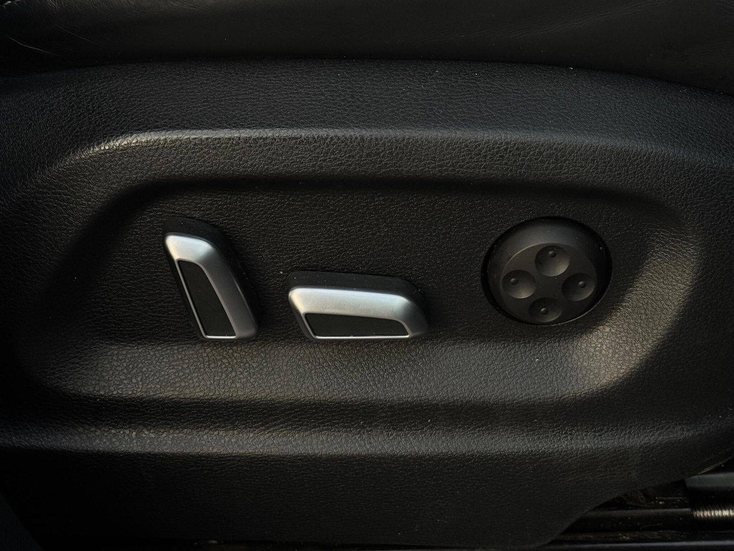 Used Audi SQ5 2016 for sale - 76886388: Photo 66