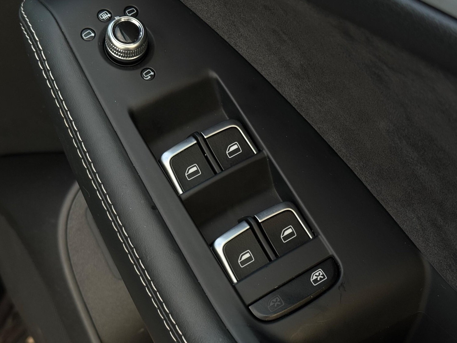 Used Audi SQ5 2016 for sale - 76886388: Photo 70