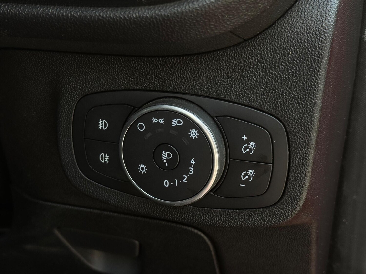 Used Ford Fiesta 2019 for sale - 76424552: Photo 41