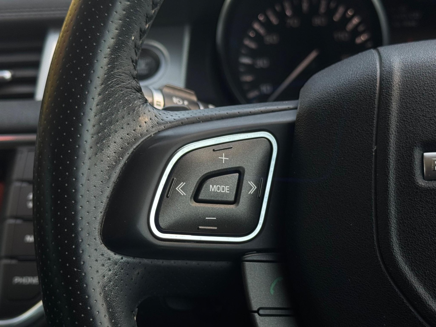 Used Land Rover Range Rover Evoque 2013 for sale - 76994920: Photo 24