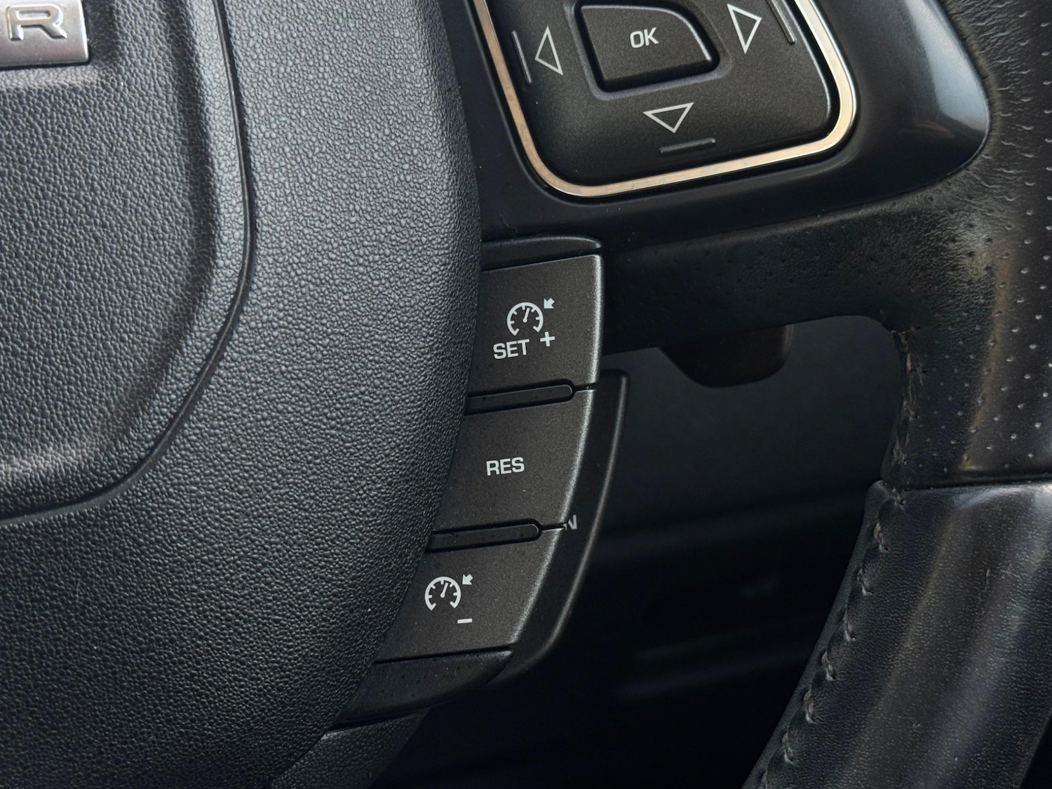 Used Land Rover Range Rover Evoque 2013 for sale - 76994920: Photo 33