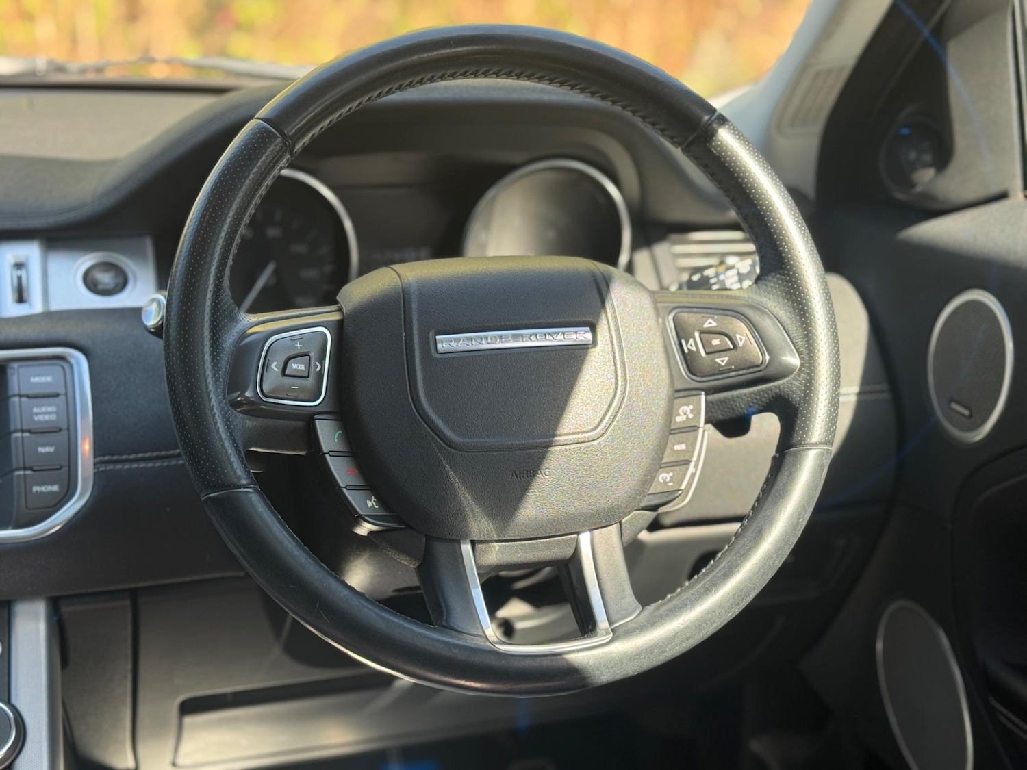 Used Land Rover Range Rover Evoque 2013 for sale - 76994920: Photo 64