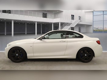 Used BMW 2 Series 2017 for sale - 76912922: Photo