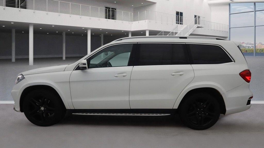 Used Mercedes-Benz GL Class 2015 for sale - 77723700: Photo 5