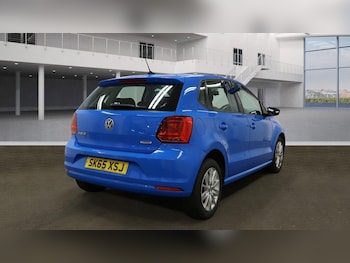 Used Volkswagen Polo 2015 for sale - 75646792: Photo