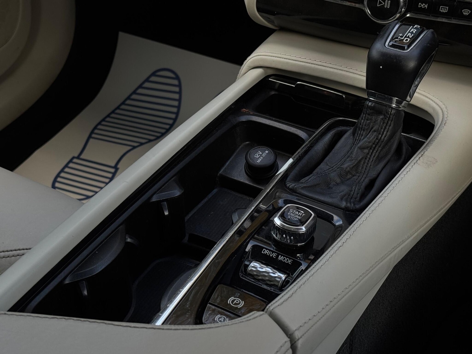 Used Volvo XC90 2017 for sale - 76227865: Photo 49