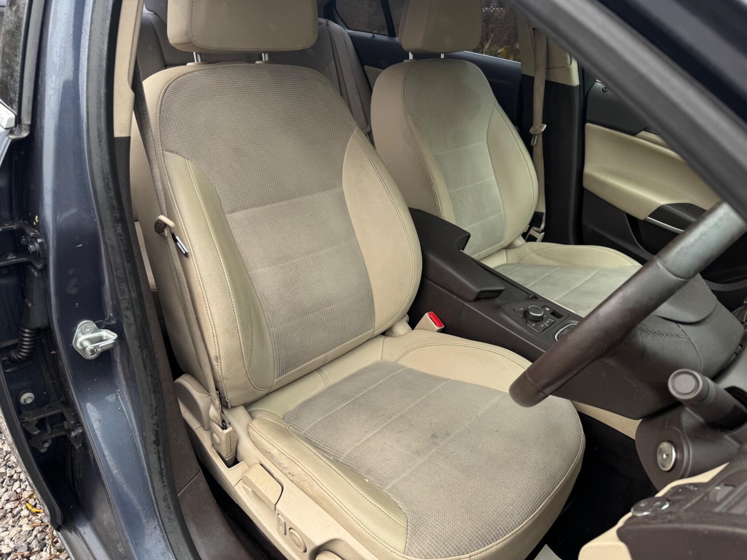 Used Vauxhall Insignia 2010 for sale - 76850458: Photo 23