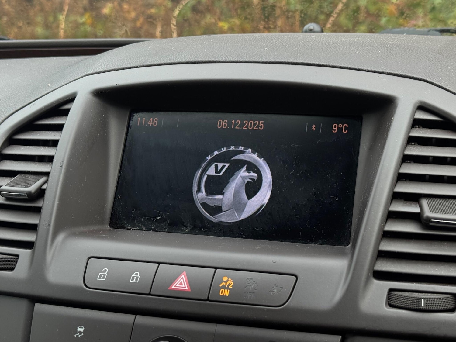 Used Vauxhall Insignia 2010 for sale - 76850458: Photo 41